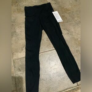 Lululemon Fast and Free Super High Rise Tight 25" Elite Leggings in size 4 NWT